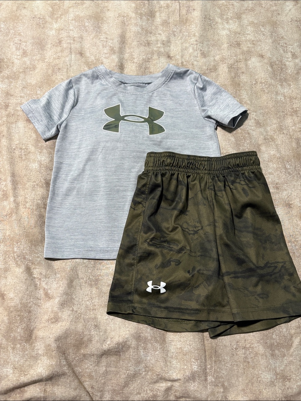 Under Armour Gray Tee with Olive Green Camo Shorts Kids Matching Set